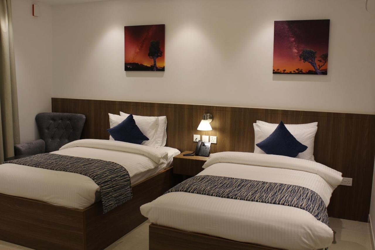 Duqm Express Hotel Exterior photo