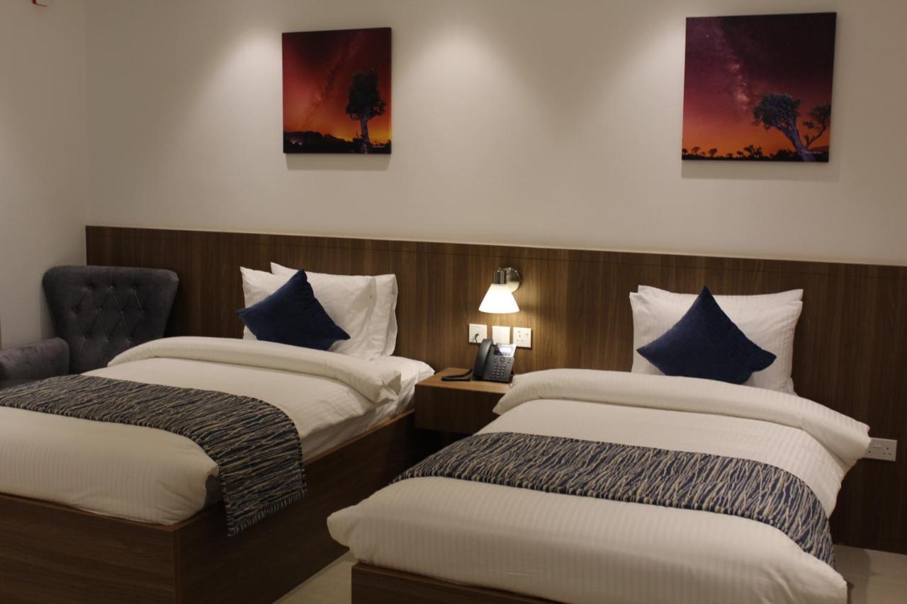 Duqm Express Hotel Exterior photo