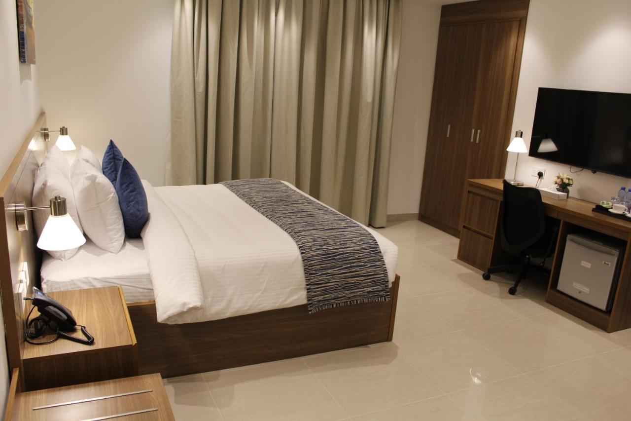 Duqm Express Hotel Exterior photo