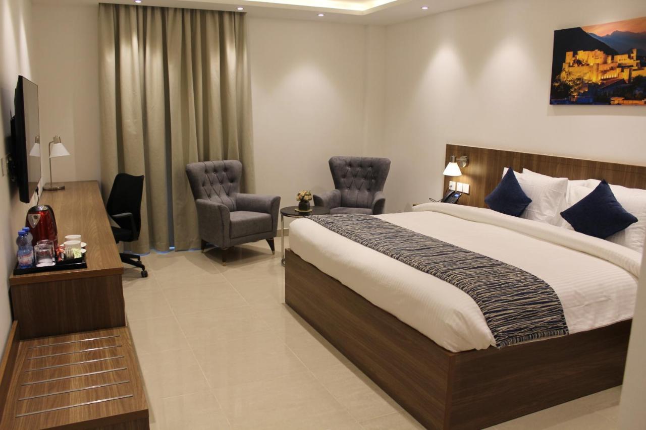 Duqm Express Hotel Exterior photo