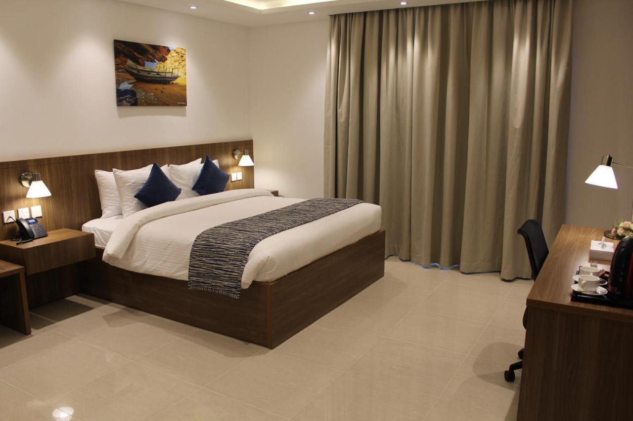 Duqm Express Hotel Exterior photo